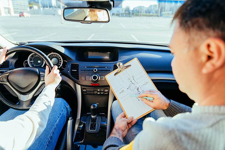 Permis voiture près de Cellettes